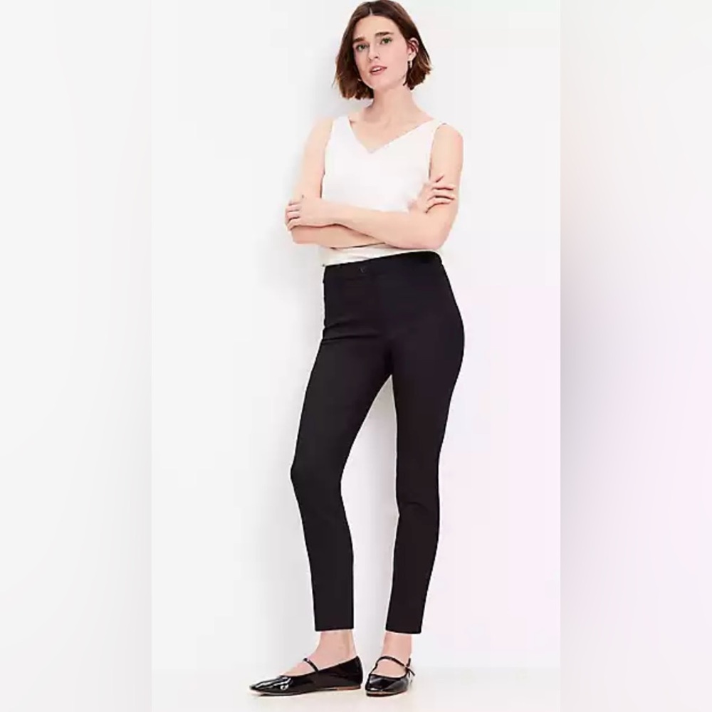 5/$25 | The LOFT Black Tapered Ankle Trouser